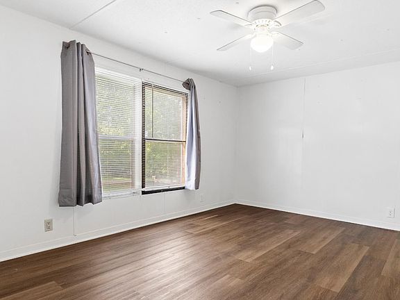 12th image of 131 Regal Ct