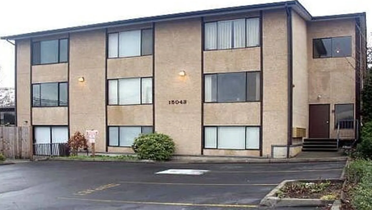 BG40-8 — Photo 1