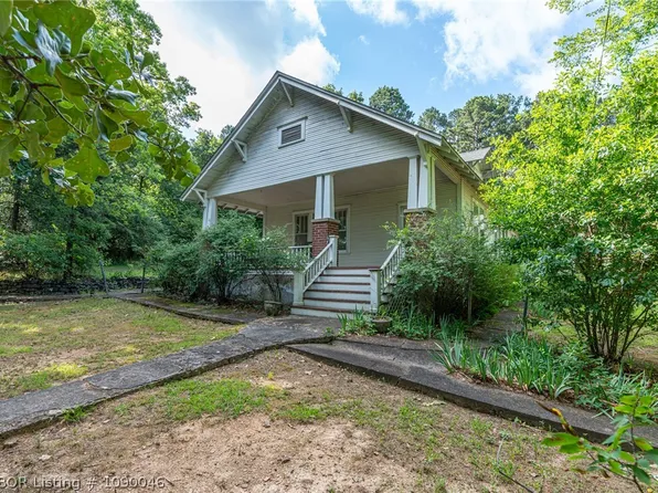 310 E Klan St, Paris, AR 72855