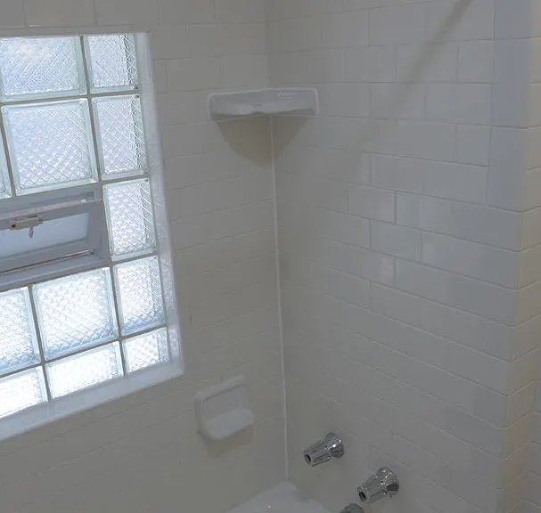 136 Elgin Ave — Photo 18