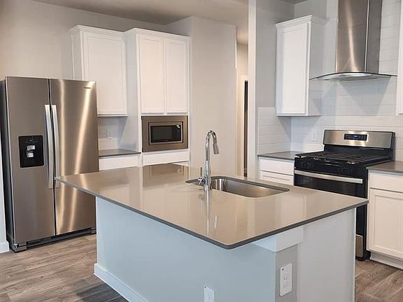 4th image of 2835 Kennet Manor Dr