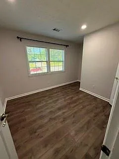 644 Bantry Ln — Photo 35
