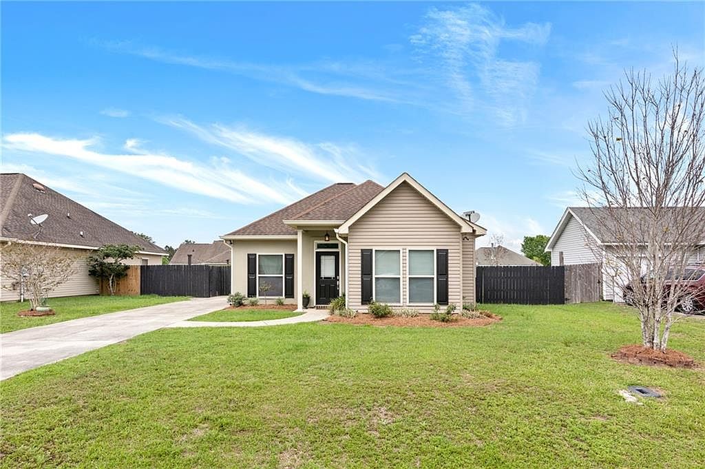 28441 Mollys Pl, Ponchatoula, LA 70454 Zillow