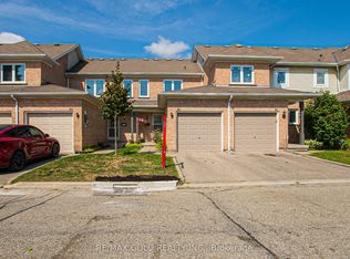 26 Wickstead Ct #13, Brampton, ON L6R1N8