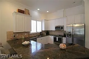 11002 Vanderbilt Dr — Photo 10
