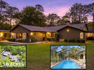 9032 Birmingham Ave, Weeki Wachee, FL 34613