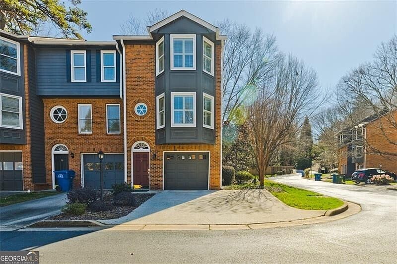 1st image of 428 Page Ave NE APT 15