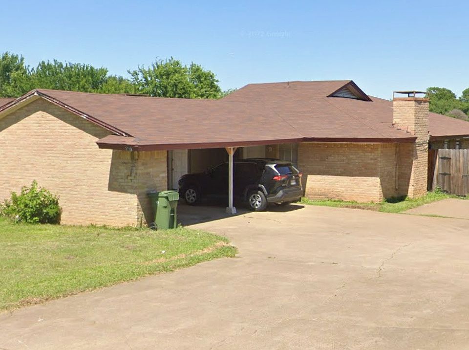 2nd image of 2719 Petersburg Dr #2719