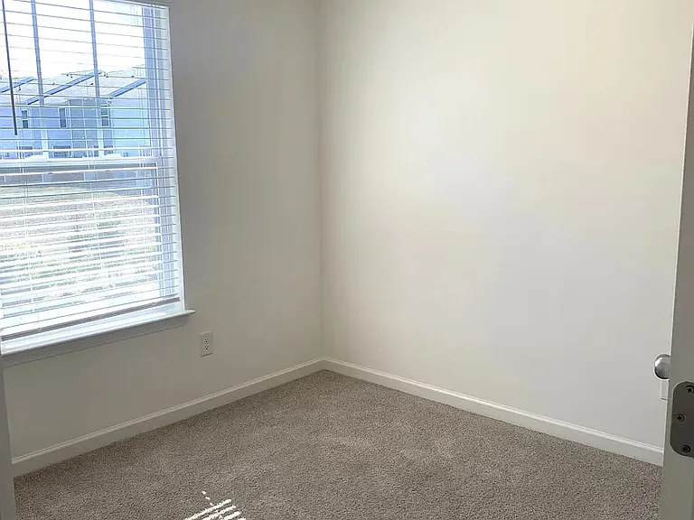 206 Banbury Ln #32 — Photo 24