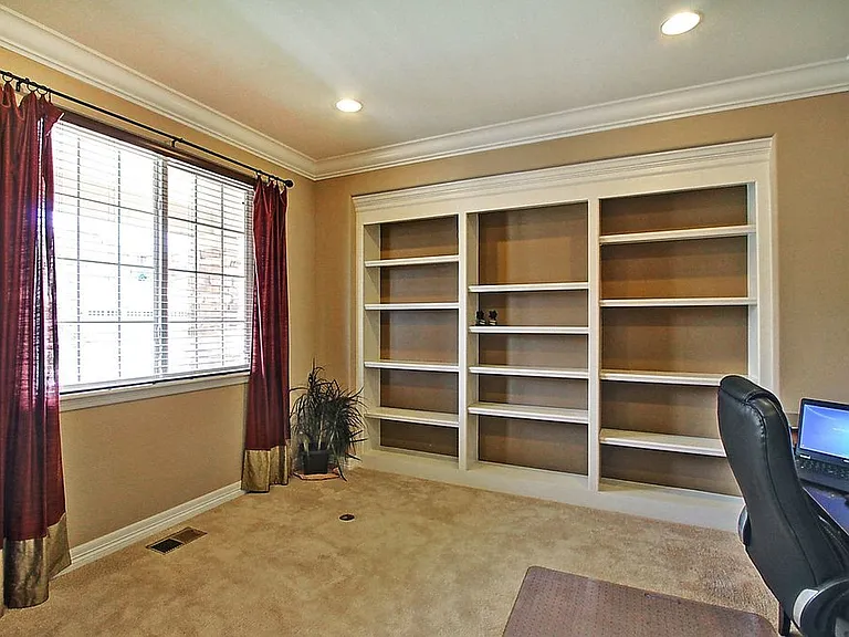 2575 Bellavista St — Photo 4