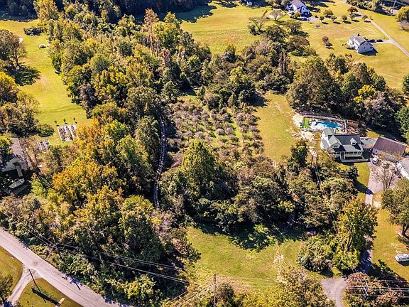 2nd image of 49 Old Solomons Island Rd