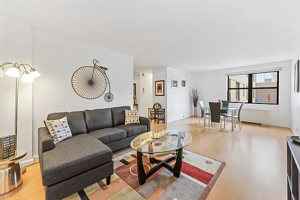 Sold by Corcoran | media 1