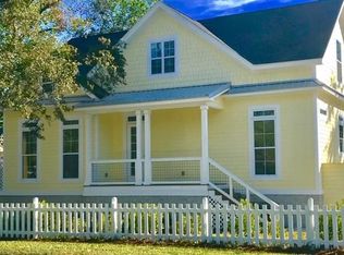 99 Thompson Cv, Saint Simons Island, GA 31522