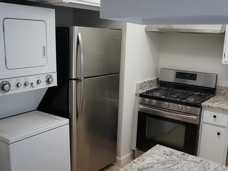 1475 Clemson Way — Photo 6