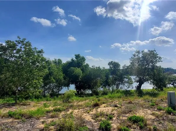 497 Reba Dr, Lake Placid, FL 33852