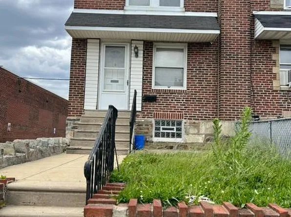 2086 Larue St, Philadelphia, PA 19124