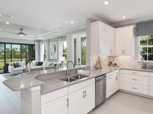 13313 Santini Cir, Englewood, FL 34293