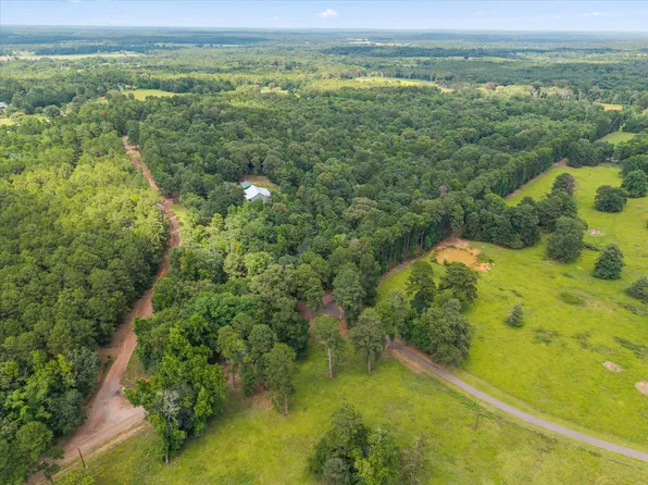 274 County Road 4117, Hughes Springs, TX 75656