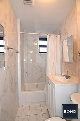 Rented by Bond New York | media 29