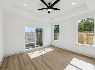 325 Tite St #B, Houston, TX 77029