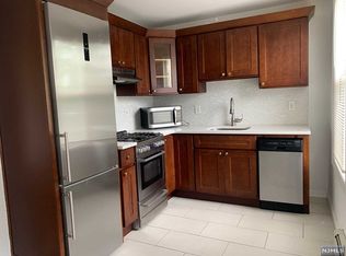 80 Maple St APT 3, Jersey City, NJ 07304