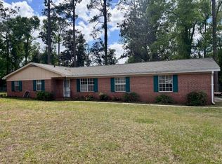1571 Pine View Dr, Tallahassee, FL 32301