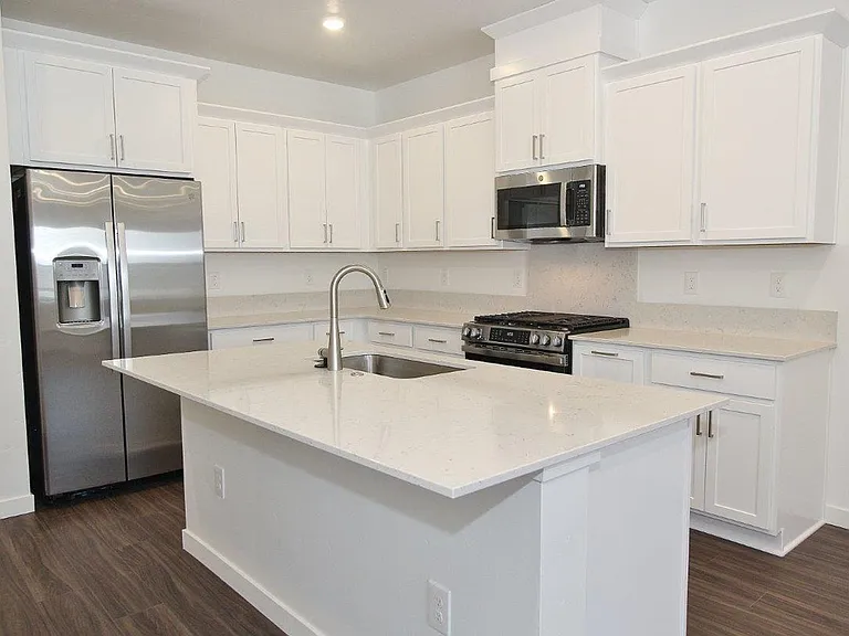 4155 W Perspective St — Photo 6