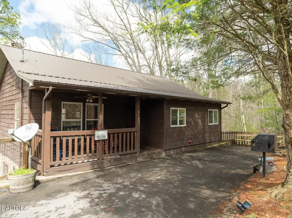 4157 Mountain Rest Way, Sevierville, TN 37876
