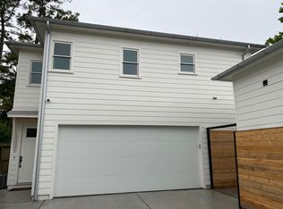 717 Harvard St, Houston, TX 77007
