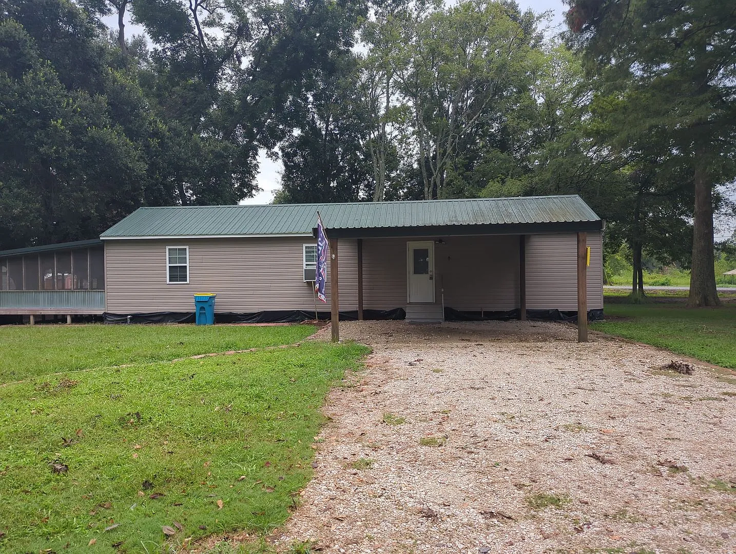 1 Bed 1 Bath St Martinville — Photo 3