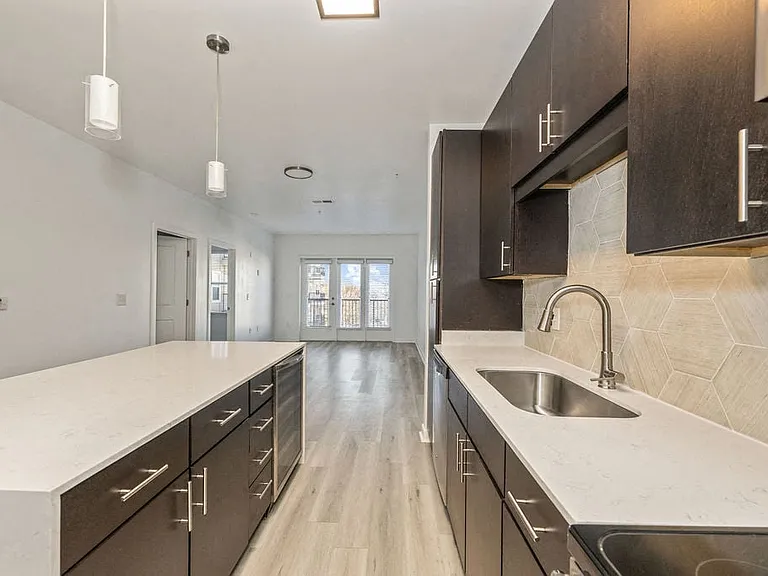 Midtown 205, Charlotte, NC, Espresso