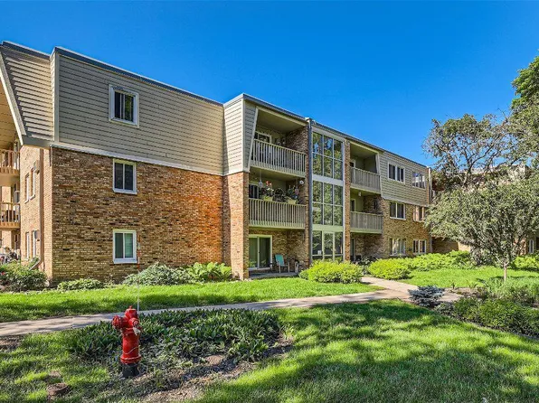 7412 W 22nd St APT 214, Minneapolis, MN 55426