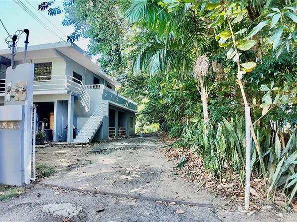 115 Sea Beach Dr, Rincon, PR 00677