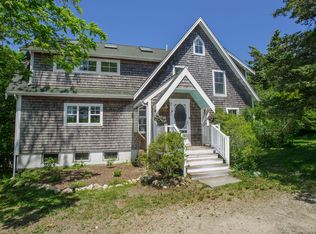 201 Spring St, Tisbury, MA 02568