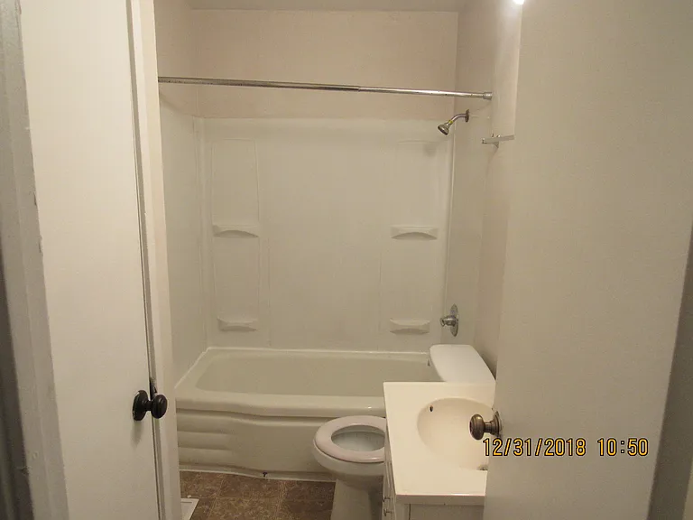 3060 Midvale Dr — Photo 11