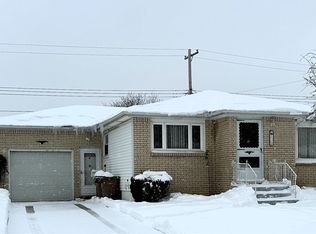 130 Patricia Ln, Cheektowaga, NY 14227