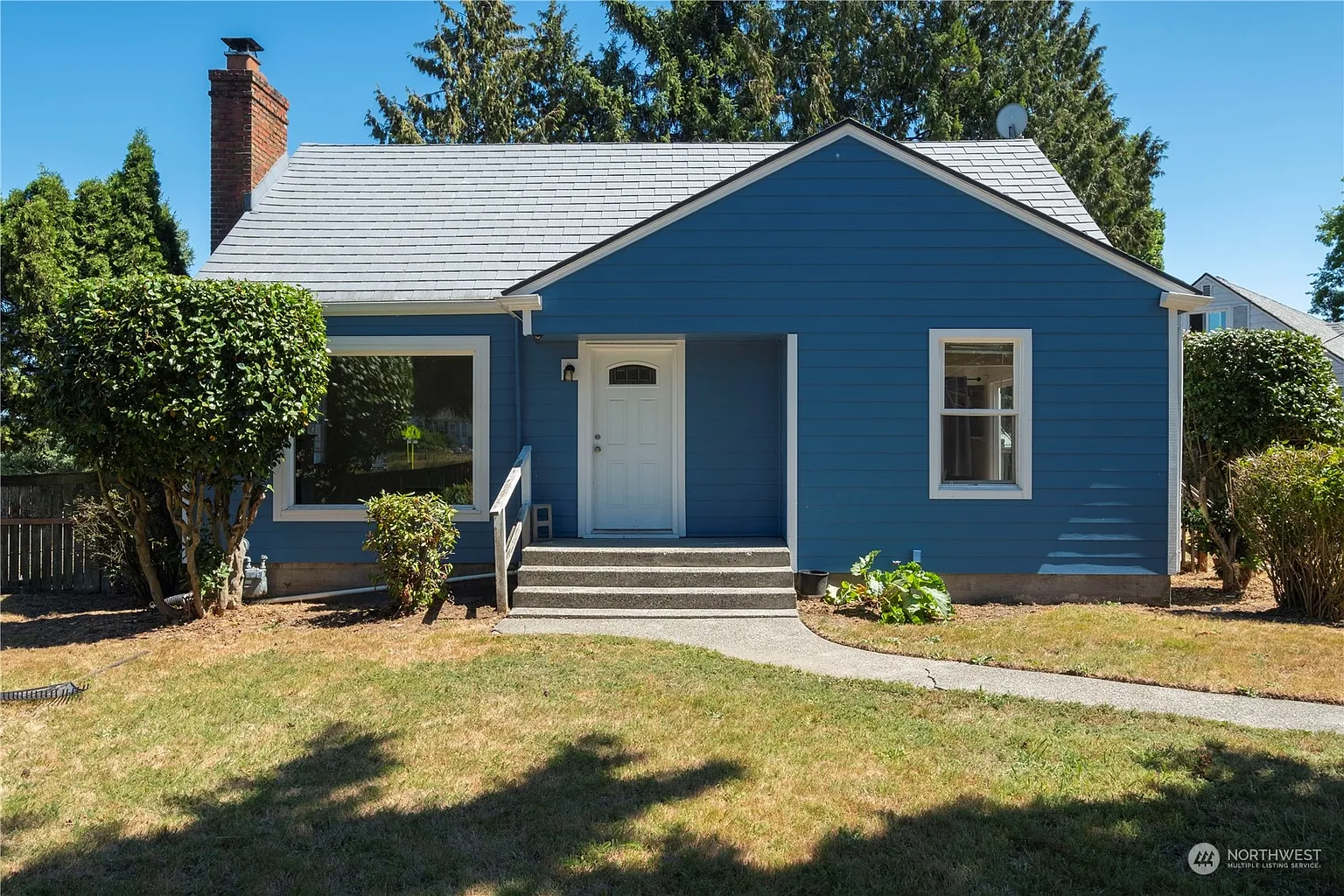 13706 34th Avenue S photo 1