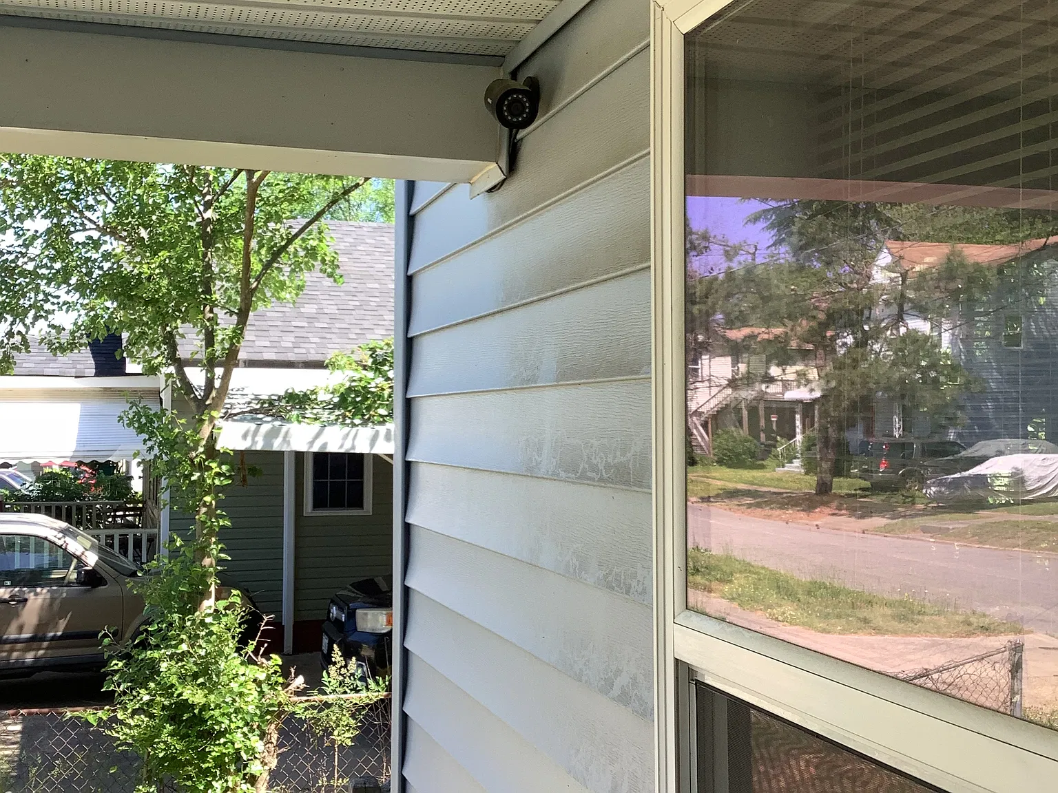 2 bed, 1000 sqft, $1,300 — Photo 4