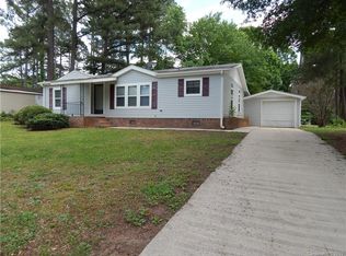 1208 Southwood Dr, Clover, SC 29710