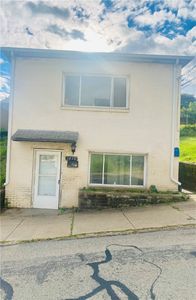 1414 Brinton Ave, Braddock, PA, 15104