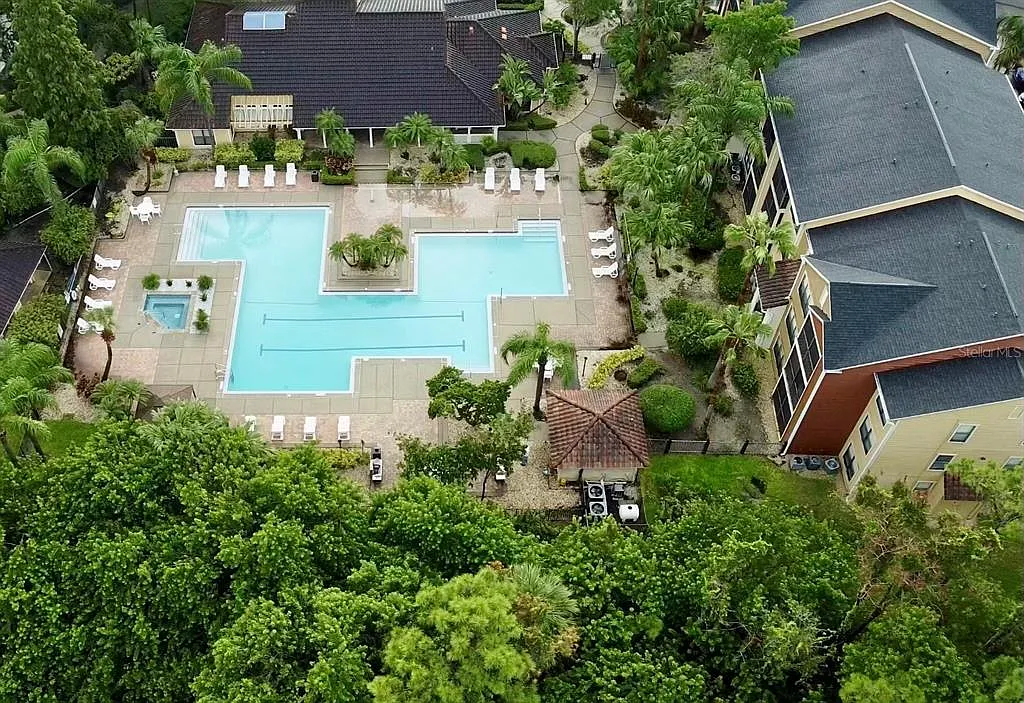 1 bed, 1.0 bath, 616 sqft, $1,595 — Photo 3