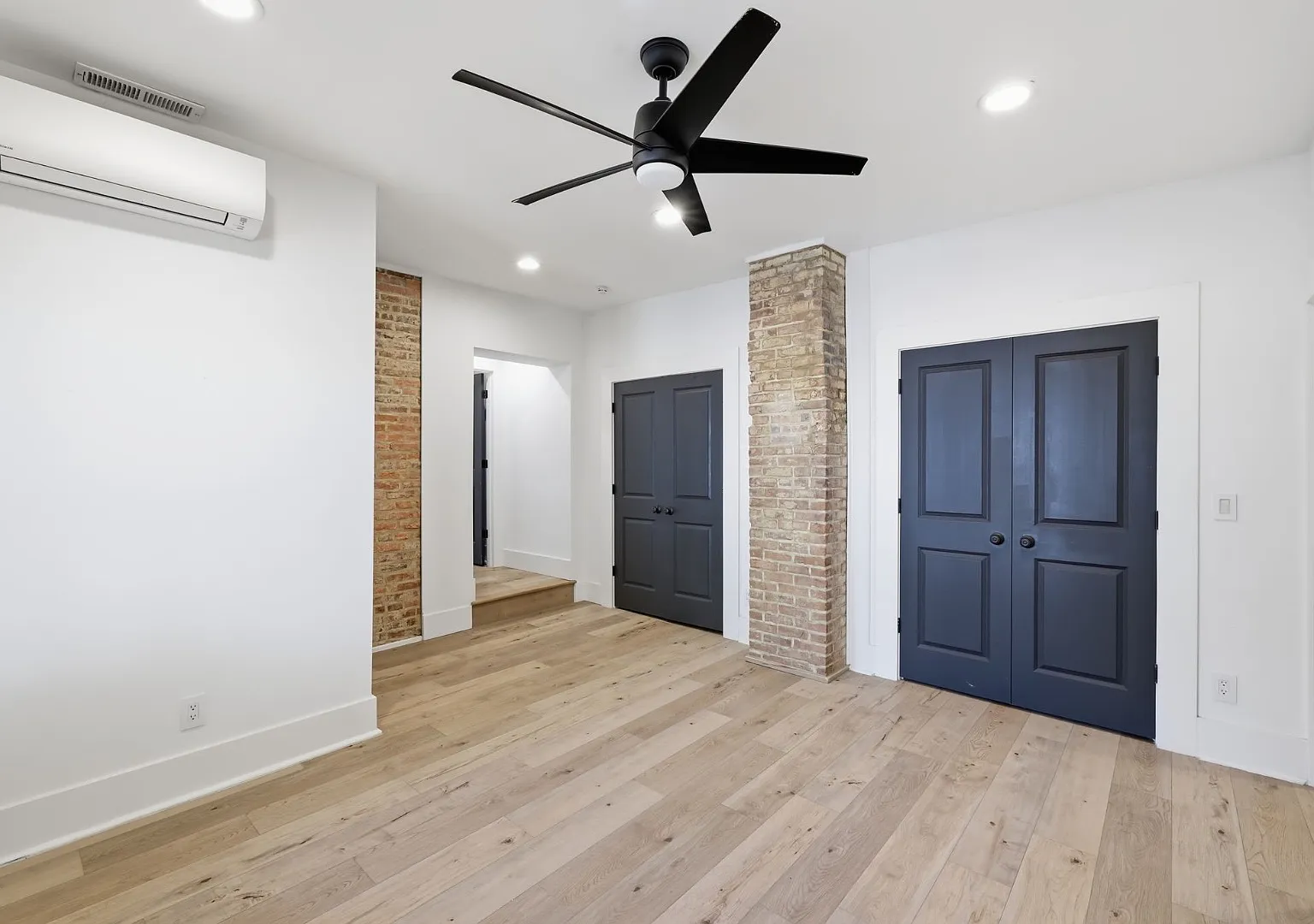 1340 N Park Ave - Unit 3 — Photo 2