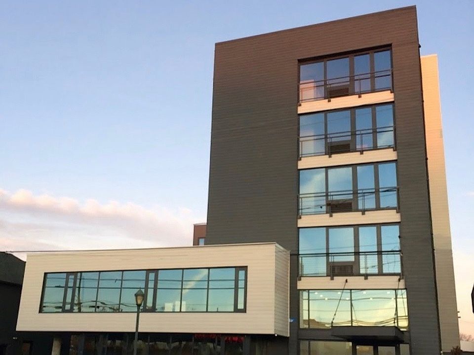 1st image of 49 N Central Ave #602