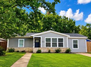 1217 18th Ave N, Texas City, TX 77590