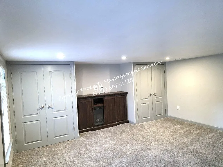 1119 Riverside Dr #2 — Photo 4