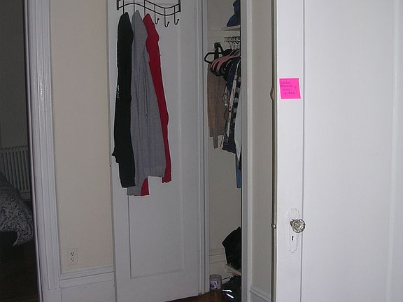 3rd image of 1432 Lexington Ave Frnt A