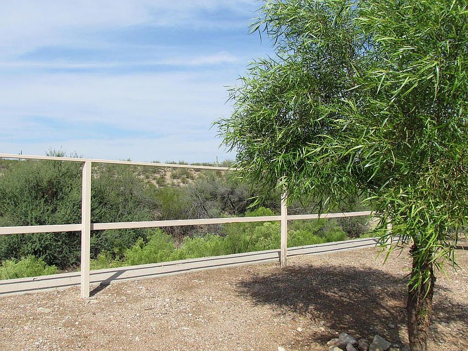 1st image of 2545 N Palo Santo Dr