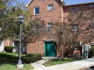 1313 Cunat Ct APT 2A, Lake In The Hills, IL 60156