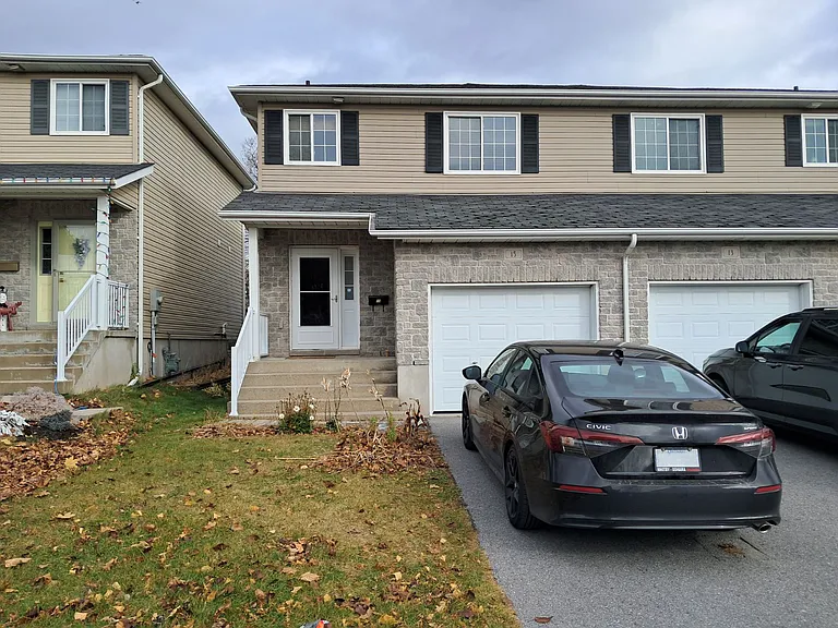 15 Karlee Ct — Photo 1