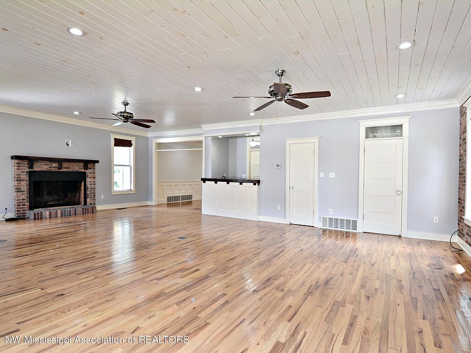 3041 Old Highway 61, Lake Cormorant, MS 38641 Zillow